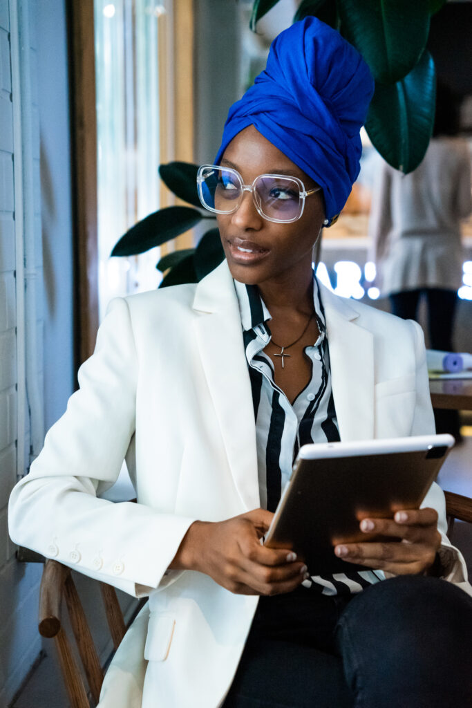 business women in a cafe